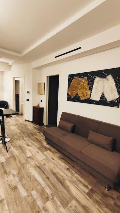 Appartamento Intero Janov Exteriér fotografie
